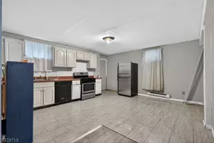 65 Crosby Ave, Paterson, NJ 07502 - Photo 2