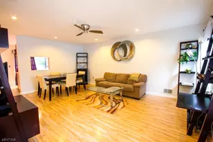 123 Pear Tree Ln, Franklin Township, NJ 08823 - Photo 4