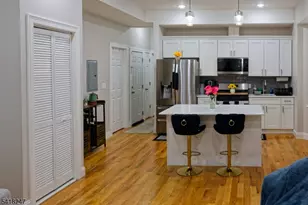 81 N Grove St, East Orange, NJ 07017 - Photo 20