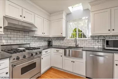 3 Whispering Way E, Berkeley Heights Township, NJ 07922 - Photo 10