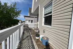 182 N 19th St, East Orange, NJ 07017 - Photo 6