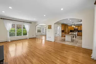 5 Francesca Ct, East Hanover Township, NJ 07936 - Photo 10