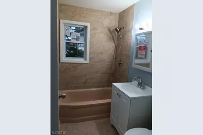916 Stuyvesant Ave #W2, Irvington Twp., NJ 07111 - Photo 6