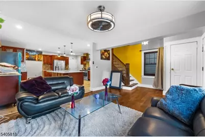130 Renner Ave, Newark, NJ 07112 - Photo 4