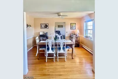 605 Grove St #D4, Clifton, NJ 07013 - Photo 4