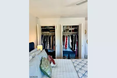 605 Grove St #D4, Clifton, NJ 07013 - Photo 10