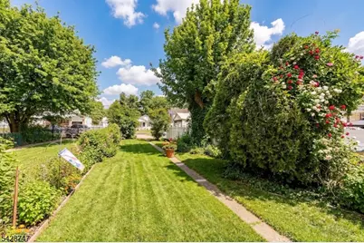 217 W Union St, Burlington City, NJ 08016 - Photo 14