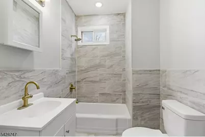 217 W Union St, Burlington City, NJ 08016 - Photo 12