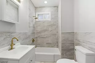 217 W Union St, Burlington City, NJ 08016 - Photo 12