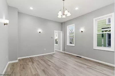 217 W Union St, Burlington City, NJ 08016 - Photo 28