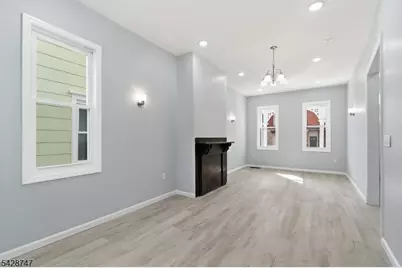 217 W Union St, Burlington City, NJ 08016 - Photo 32