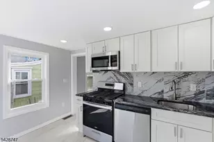 217 W Union St, Burlington City, NJ 08016 - Photo 10
