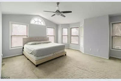 119 Hawthorne Ct, Rockaway Township, NJ 07866 - Photo 12