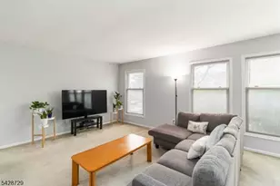 119 Hawthorne Ct, Rockaway Township, NJ 07866 - Photo 8