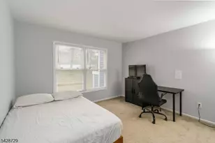 119 Hawthorne Ct, Rockaway Township, NJ 07866 - Photo 16