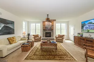 49 Sovereign Dr, Mount Olive, NJ 07836 - Photo 10