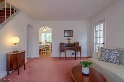 2446 Hill Rd, Scotch Plains Township, NJ 07076 - Photo 8