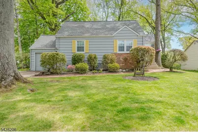 2446 Hill Rd, Scotch Plains Township, NJ 07076 - Photo 26