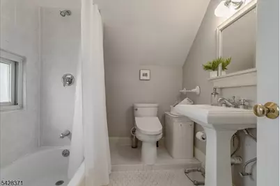 7 Prospect Ter, Montclair, NJ 07042 - Photo 34