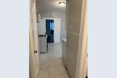 198 Eastern Pkwy, Newark, NJ 07106 - Photo 10