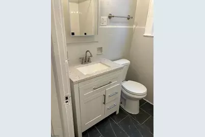 198 Eastern Pkwy, Newark, NJ 07106 - Photo 6