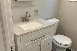 198 Eastern Pkwy, Newark, NJ 07106 - Photo 6
