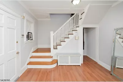 171 Ampere Pkwy, Bloomfield, NJ 07003 - Photo 10