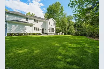 6 Benson Ct, Millburn, NJ 07078 - Photo 44