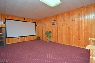 1124 Van Arsdale Dr, Branchburg Township, NJ 08853 - Photo 20