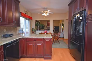 1124 Van Arsdale Dr, Branchburg Township, NJ 08853 - Photo 8