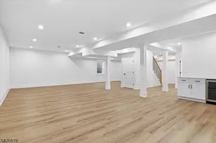 76 Hillside Ave, Livingston, NJ 07039 - Photo 24