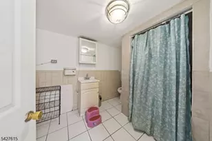 14 Dey St, Paterson, NJ 07503 - Photo 36