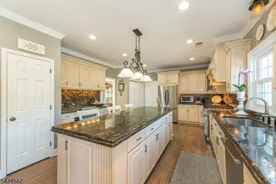 10 David Pl, Mount Olive, NJ 07836 - Photo 20
