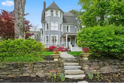 378 Park St, Montclair, NJ 07043 - Photo 2