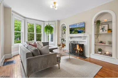 378 Park St, Montclair, NJ 07043 - Photo 12