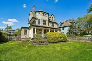 215 Inwood Ave, Montclair, NJ 07043 - Photo 2
