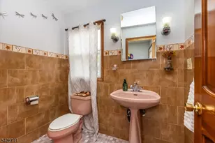 200 Washington Ave, Clifton, NJ 07011 - Photo 18