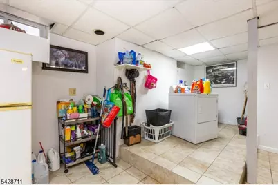 200 Washington Ave, Clifton, NJ 07011 - Photo 32