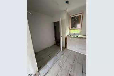 50 Tichenor Ter, Irvington, NJ 07111 - Photo 26