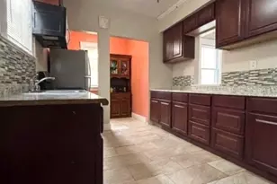 104 W 18th St, Linden, NJ 07036 - Photo 12