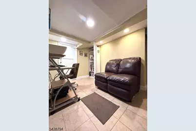 104 W 18th St, Linden, NJ 07036 - Photo 28