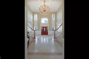 115 Old Somerset Rd, Watchung, NJ 07069 - Photo 4