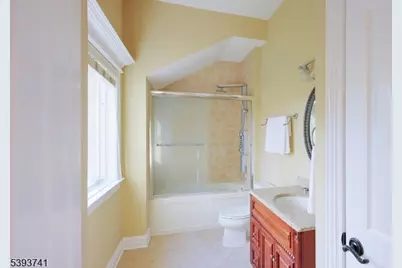 115 Old Somerset Rd, Watchung, NJ 07069 - Photo 34