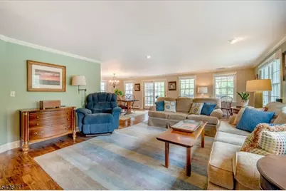 315 Morristown Rd, Long Hill Township, NJ 07933 - Photo 6
