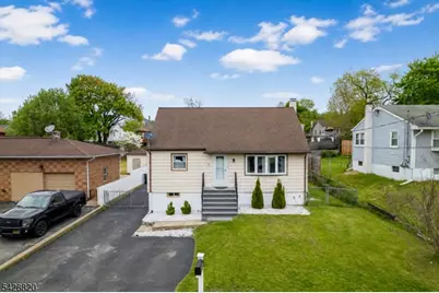 13 Kovach St, Franklin, NJ 07416 - Photo 2