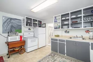 7 York St, Lambertville, NJ 08530 - Photo 32