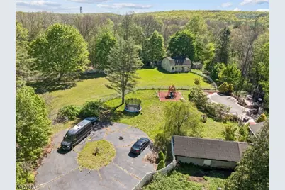 396 Berkshire Valley Rd, Jefferson Township, NJ 07885 - Photo 10