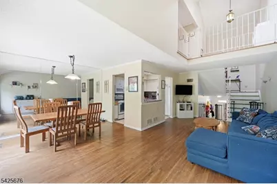 15 Dena Dr, Wanaque, NJ 07465 - Photo 16