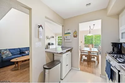 15 Dena Dr, Wanaque, NJ 07465 - Photo 22