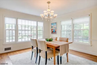 36 Cambridge Drive, Millburn Twp., NJ 07078 - Photo 12